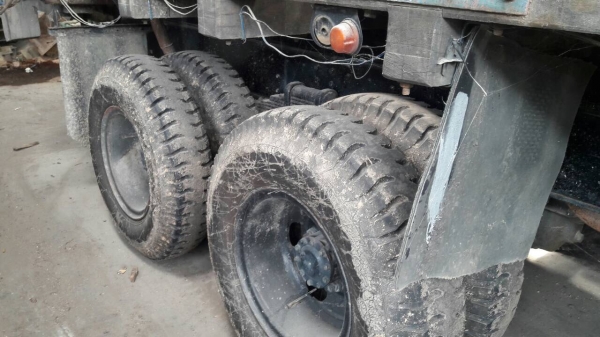 10ล้อดั้ม240แรง2เพลา..HINO FM3MNLD...เล่มพร้อม. ไมล์71540กม.ใช้น้อย. กระจกไฟฟ้า รถสวยมากๆ