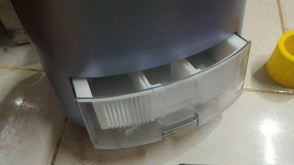 เครื่องฟอกอากาศ PURE  AIR ไม่ใช้ไฟฟ้า เลือกการทำงานได้สองแบบลดหรือเพิ่มความชื่น