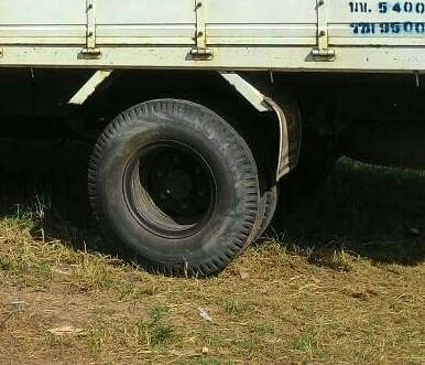 ขายๆ 780,000บ อีซูซุ NQR175ปี56ช่วงยาว4.30ม สภาพเดิมๆสวยกริ๊ปทั้งคัน ทะเบียนพรัอมโอน ราคา 780,000บ ครับ