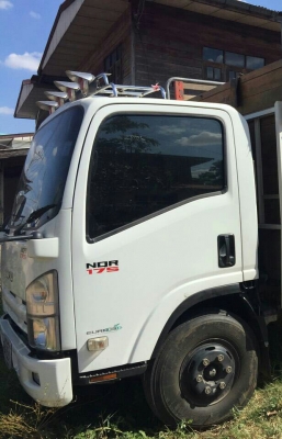 ขายๆ 780,000บ อีซูซุ NQR175ปี56ช่วงยาว4.30ม สภาพเดิมๆสวยกริ๊ปทั้งคัน ทะเบียนพรัอมโอน ราคา 780,000บ ครับ