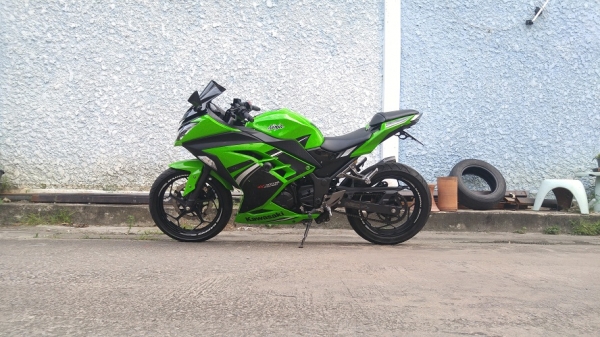 Ninja 300 Abs 2014 รถบ้านเจ้าของคนเดียว ของแต่งแน่นๆ Ninja 300 Abs 2014 รถบ้านเจ้าของคนเดียว ของแต่งแน่นๆ