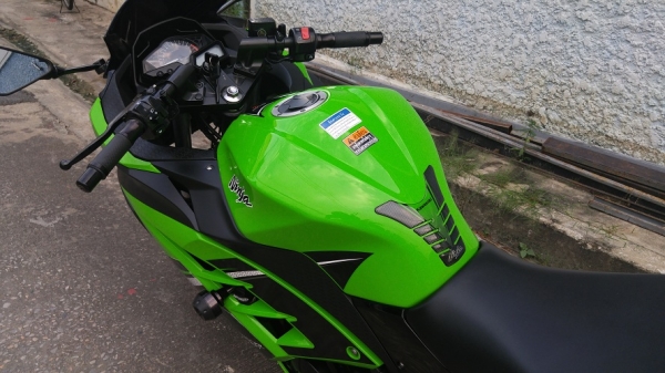 Ninja 300 Abs 2014 รถบ้านเจ้าของคนเดียว ของแต่งแน่นๆ Ninja 300 Abs 2014 รถบ้านเจ้าของคนเดียว ของแต่งแน่นๆ