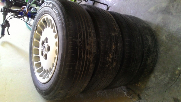 แม็กซ์เดิม Cefiro ขอบ 16 นิ้ว 5/114 ลายทานตะวัน2700บาท