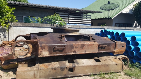 ขายด่วน เฟลมล่างKOMATSU PC200-6