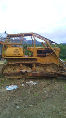 ขายรถแทรคเตอร์ KOMATSU D50A-16 110 แรงม้า ตีนตะขาบ ราคา 250000