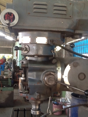 ขายแท่นกลึงกับเครื่องมิลลิ่ง รวม 2 เครื่อง ราคา 300000