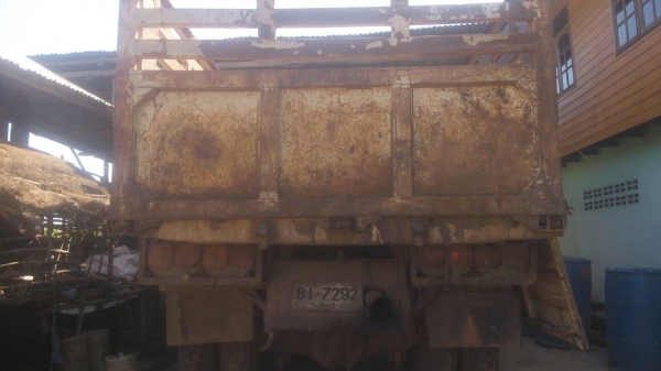 ขายดาวน์รถบรรทุก 10 ล้อดัมพ์ HINO FM17 168 แรงม้าปี 2535 เครื่อง 168 แรงม้า 2 เพลาสโลว์กลาง ขายดาวน์ 223000