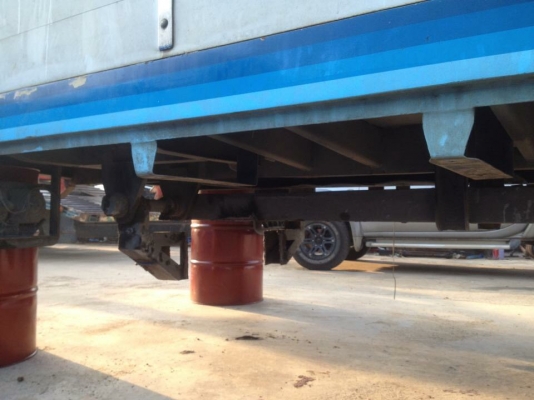 กระบะดั้มพ์ทั้งชุด ของ ISUZU 240F