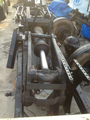 กระบะดั้มพ์ทั้งชุด ของ ISUZU 240F