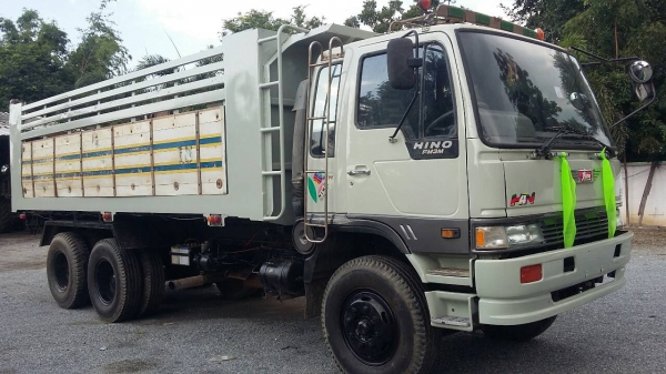 ขายรถบรรทุก 10 ล้อดัมพ์ HINO FM3M 240 แรงม้า มีระบบลากพ่วง ราคา 950000