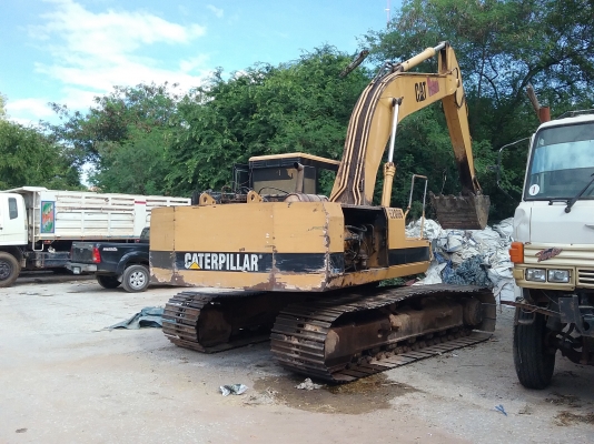 ขายด่วนCATE200B เอกสารเล่มทะเบียนราคาเบาๆตามสภาพโทร0856842587