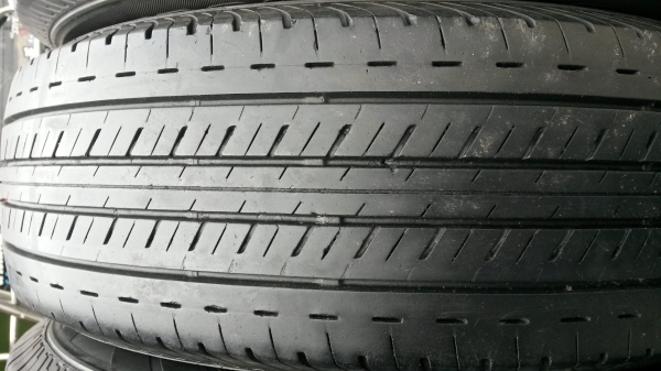 กะทะ วีโก้แชมป์ พร้อมยางบริดโตน ดูราวิท205/70/15 ปลายปี13 4เส้น กะทะ วีโก้แชมป์ พร้อมยางบริดโตน ดูราวิท205/70/15 ปลายปี13 4เส้น