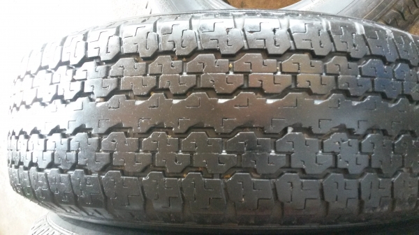 แม็กอีสุ สีรมดำแท้ พร้อมยางบริดโตน245/70/16 ปลายปี11 4เส้น