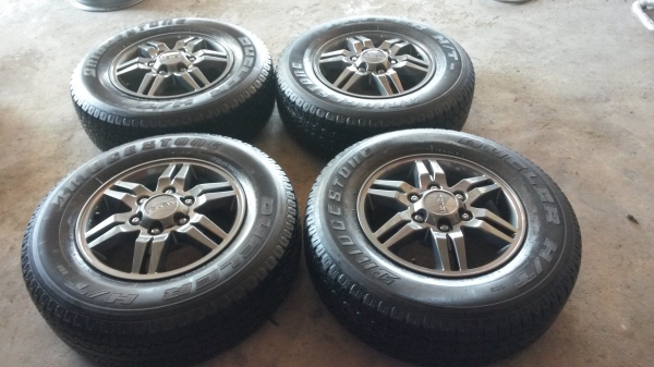 แม็กอีสุ สีรมดำแท้ พร้อมยางบริดโตน245/70/16 ปลายปี11 4เส้น