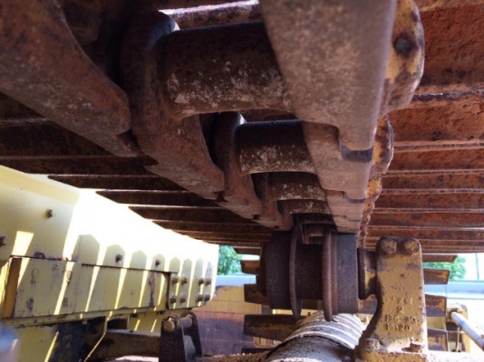 ขายรถดันดิน KOMATSU D40PL-1 รถนอกนำเข้าเองจากญี่ปุ่น สภาพสวยพร้อมใช้งาน มีVDOการทำงานครับ ขายรถดันดิน KOMATSU D40PL-1 รถนอกนำเข้าเองจากญี่ปุ่น สภาพสวยพร้อมใช้งาน มีVDOการทำงานครับ