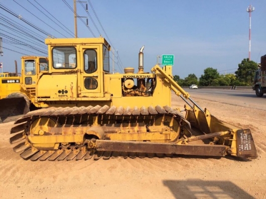 ขายรถดันดิน KOMATSU D40PL-1 รถนอกนำเข้าเองจากญี่ปุ่น สภาพสวยพร้อมใช้งาน มีVDOการทำงานครับ ขายรถดันดิน KOMATSU D40PL-1 รถนอกนำเข้าเองจากญี่ปุ่น สภาพสวยพร้อมใช้งาน มีVDOการทำงานครับ