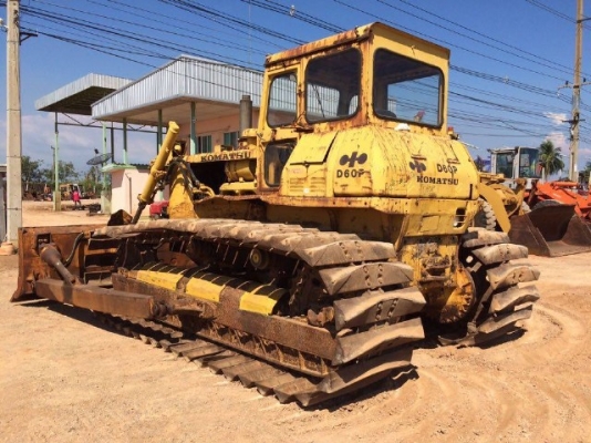 ขายรถดันดิน KOMATSU D60P-6 รถนอกนำเข้าเองจากญี่ปุ่น สภาพสวยพร้อมใช้งาน มีVDOการทำงานครับ ขายรถดันดิน KOMATSU D60P-6 รถนอกนำเข้าเองจากญี่ปุ่น สภาพสวยพร้อมใช้งาน มีVDOการทำงานครับ