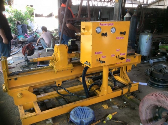ต่อรถเจาะน้ำบาดาลไฮดรอลิก อะไหล่ของใหม่ ต่อรถเจาะน้ำบาดาลไฮดรอลิก อะไหล่ของใหม่