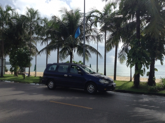 2001 Kia 2.4 คานิวัล เครื่องเดิม auto แก็สหัวฉีด ขับดี 140000