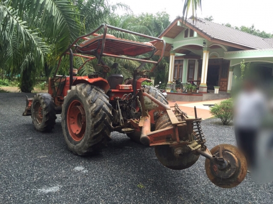 ขายรถไถ2เพลา KUBOTA M9540DTH เครื่อง 95แรงม้า ปี51 สนใจโทร 081-970-1072