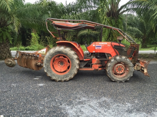 ขายรถไถ2เพลา KUBOTA M9540DTH เครื่อง 95แรงม้า ปี51 สนใจโทร 081-970-1072 ขายรถไถ2เพลา KUBOTA M9540DTH เครื่อง 95แรงม้า ปี51 สนใจโทร 081-970-1072