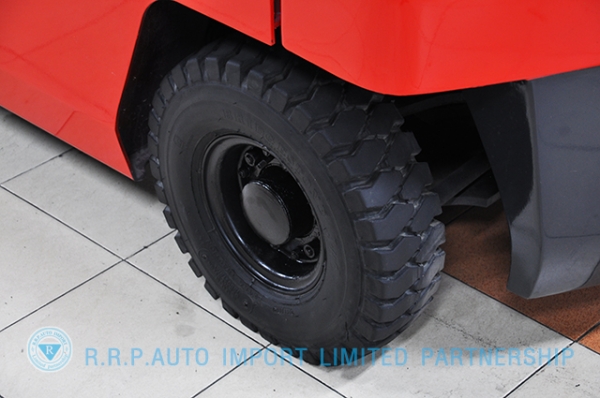 ขายรถโฟล์คลิฟท์มือสอง NISSAN  รุ่น J01-115675 ราคา xxx,xxx บาท นำเข้าจากประเทศญี่ปุ่น 100\% ไม่เคยใช้งานในไทย