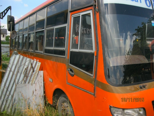ขายรถมินิบัสส้ม แบบถอดป้ายหรือวิ่งในเส้นทาง ขายรถมินิบัสส้ม แบบถอดป้ายหรือวิ่งในเส้นทาง