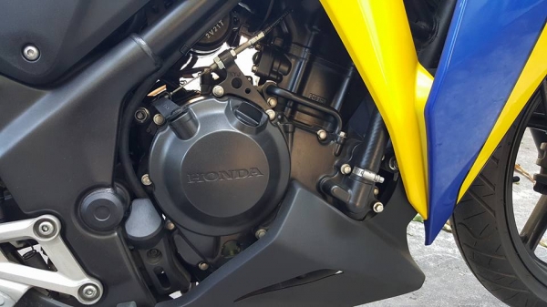 ขออนุญาติขาย HONDA CBR250R MORIWAKI ABS ตัว LIMITED EDITION ขออนุญาติขาย HONDA CBR250R MORIWAKI ABS ตัว LIMITED EDITION