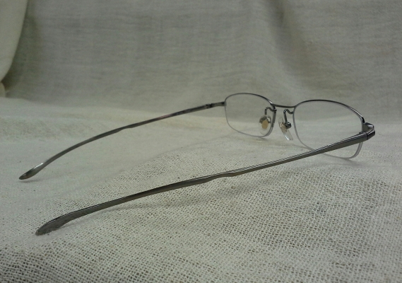 แว่นสายตายาวไททาเนียม  Jean Pucci made in Japan