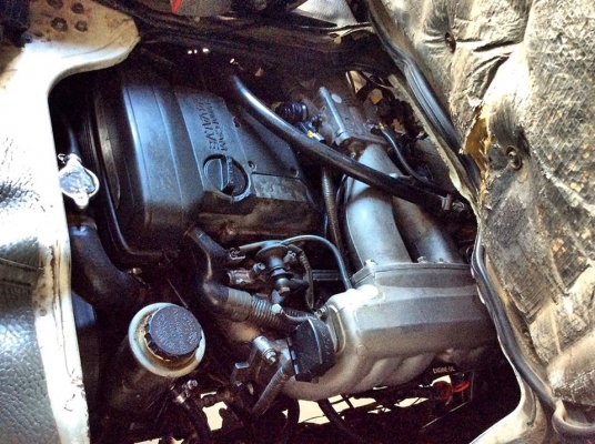 CANTER ปี 2006 รถห้างแท้ๆ 2JZ-GE-AUTO-LPG ตู้แห้งสวย พร้อมใช้งาน ขับดี ประหยัด