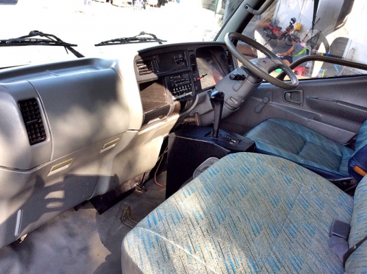 CANTER ปี 2006 รถห้างแท้ๆ 2JZ-GE-AUTO-LPG ตู้แห้งสวย พร้อมใช้งาน ขับดี ประหยัด