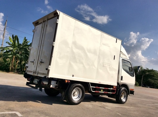 CANTER ปี 2006 รถห้างแท้ๆ 2JZ-GE-AUTO-LPG ตู้แห้งสวย พร้อมใช้งาน ขับดี ประหยัด