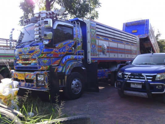 ขายรถบรรทุก 22 ล้อ พ่วงแม่ลูก-ดั๊มพ์ ยี่ห้อ ISUZU DEGA FXZ 360 แรงม้า ปี 2556  ( การันตีรถสวยจริงๆ  เจ้าของขายเอง )