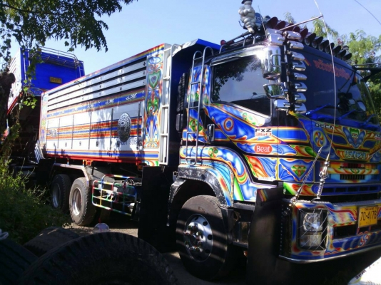 ขายรถบรรทุก 22 ล้อ พ่วงแม่ลูก-ดั๊มพ์ ยี่ห้อ ISUZU DEGA FXZ 360 แรงม้า ปี 2556  ( การันตีรถสวยจริงๆ  เจ้าของขายเอง )