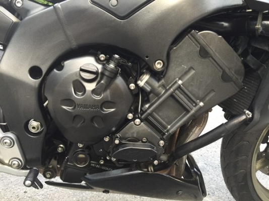 YAMAHA FZ1 ปี08 สพม 179,000 บาท รับซื้อขายแลกเปลี่ยนคับ