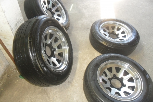 ล้อแม็ก 15นิ้ว6รูพร้อมยาง สวยๆ 4 ล้อ ราคา 6900 บาท ล้อแม็ก 15นิ้ว6รูพร้อมยาง สวยๆ 4 ล้อ ราคา 6900 บาท