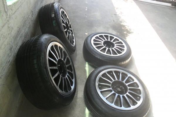 ล้อแม็ก16นิ้ว4รุ100/114 พร้อมยาง สวยๆ 4 ล้อ ลดราคาเหลือ 4500 บาท