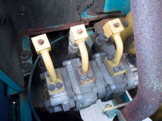 KOMATSU 20 รุ่น 7 ขนาด PC-20 (แทรคยางสวย90\%) รถเก่านอกมีเอกสาร สนใจติดต่อ 085-5632278 ( ราคาต่อรองได้ ) KOMATSU 20 รุ่น 7 ขนาด PC-20 (แทรคยางสวย90\%) รถเก่านอกมีเอกสาร สนใจติดต่อ 085-5632278 ( ราคาต่อรองได้ )