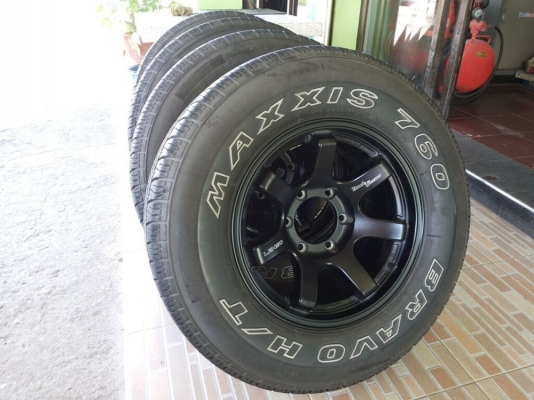 ล้อพร้อมยาง แม็ก lenso rt7 16x8 พร้อมยาง maxxis 245/70/16 สวยๆ