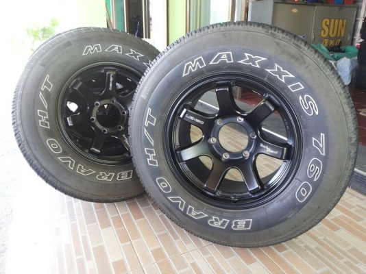 ล้อพร้อมยาง แม็ก lenso rt7 16x8 พร้อมยาง maxxis 245/70/16 สวยๆ