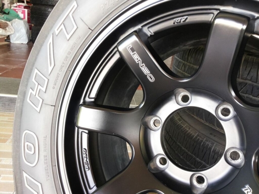 ล้อพร้อมยาง แม็ก lenso rt7 16x8 พร้อมยาง maxxis 245/70/16 สวยๆ
