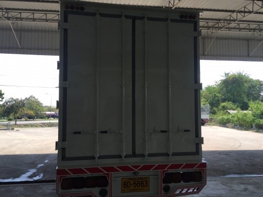 ขายHINO.Euro3.ซี่รี่ย์500. FC9JJLA เครื่องคอมมอนเรล.  175เเรงม้า.  เบรคทิฟฟี่ยาว 5.6เมตรตู้10บานเปิดได้รอบปี2555(2012)สภาพสวยใครต้องการไม่ผิดหวังราคา1,050,000บาทจัดไฟเเนนได้ดูรถได้ที่เต็นท์รถ JJ.AUTOCAR 2 หลังวัดจันทรารามติดถนนเพชรเกษมก.ม.ที่68.5 ฝั่งขาเข