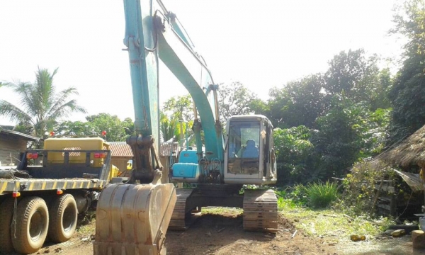 แบคโฮ KOBELCO MARK-6 SK200 YN-07 ไฟครบ เล่มทะเบียน **ขาย KOBELCO SK200 MARK Vl (6-Six) แบคโฮสภาพดี พร้อมใช้ ราคาเบา HYD.EXCAVATOR KOBELCO SK200 MARK Vl (มาร์ค-6) YN-07 (ซีเรียล) S/N.YN07xxxxx ไฟฟ้าครบ เครื่องเดิม ปั้มเดิม แน่น แรงด แบคโฮ KOBELCO MARK-6 SK200 YN-07 ไฟครบ เล่มทะเบียน **ขาย KOBELCO SK200 MARK Vl (6-Six) แบคโฮสภาพดี พร้อมใช้ ราคาเบา HYD.EXCAVATOR KOBELCO SK200 MARK Vl (มาร์ค-6) YN-07 (ซีเรียล) S/N.YN07xxxxx ไฟฟ้าครบ เครื่องเดิม ปั้มเดิม แน่น แรงด