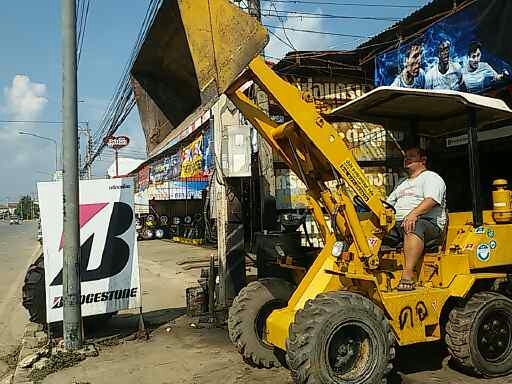 ขายรถตักล้อยางYANMAR Y-20 ขับ2+4ล้อ รถพร้อมใช้