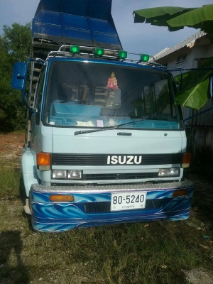 หกล้อ อีซูซุ FSR11F 165 แอร์ เพาเวอร์ ยาง900 สภาพดีสวยพร้อมใช้ ทะเบียนพร้อมโอน ราคา 425,000บ หกล้อ อีซูซุ FSR11F 165 แอร์ เพาเวอร์ ยาง900 สภาพดีสวยพร้อมใช้ ทะเบียนพร้อมโอน ราคา 425,000บ