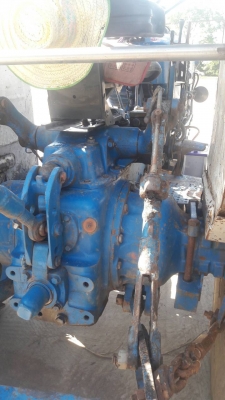 ขายรถไถฟรอด 6010เสื้อลาย