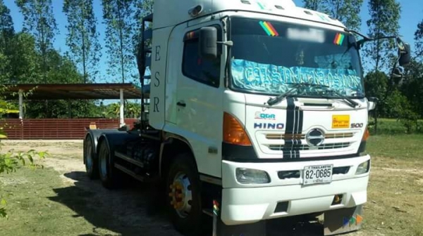 ขายดาวน์450,000 หัวลากพร้อมหาง12เมตร HINO 360แรง ปี54 ติดแก๊สNGV ส่งงวดละ57,000 เหลืออีก41งวด สนใจโทร 090-8588220คุณนะ 093-3258446คุณบิว หรือเข้าดูสินค้าอื่นๆได้ที่ www.truck.in.th/498 หรือเพจFacebook ณรงค์ ซื้อขายรถมือสอง (เว็บไซต์ส่วนตัว) หรือFacebook ต