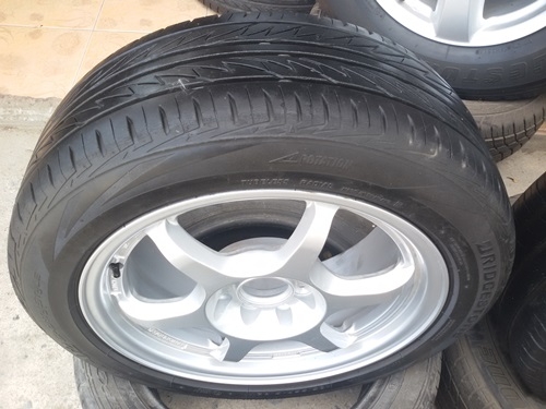 ขายล้อ P1 ขอบ15หน้า6.5 4รู100/114 ยาง185/55/15 4 ล้อ ขายล้อ P1 ขอบ15หน้า6.5 4รู100/114 ยาง185/55/15 4 ล้อ