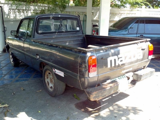 mazda 1300 แค๊ปเล็ก ปี89