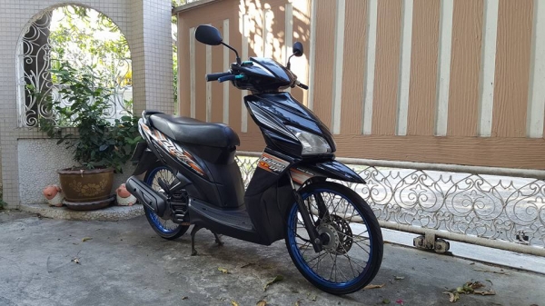 ขออนุญาติขาย HONDA CLICK 110 cc. แต่งสวย 9,900 บาท ขออนุญาติขาย HONDA CLICK 110 cc. แต่งสวย 9,900 บาท